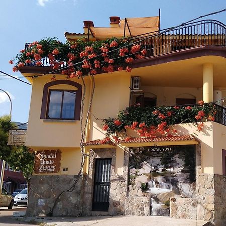 Hostal Yuste Garganta la Olla Exterior foto