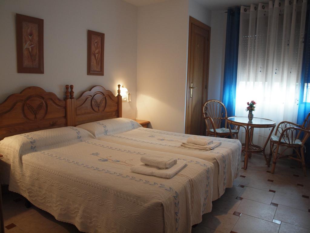 Hostal Yuste Garganta la Olla Exterior foto
