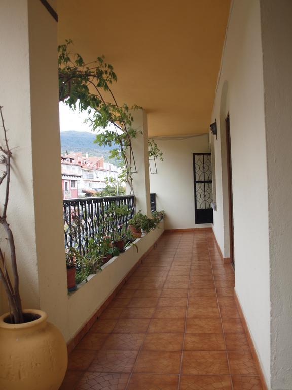 Hostal Yuste Garganta la Olla Exterior foto
