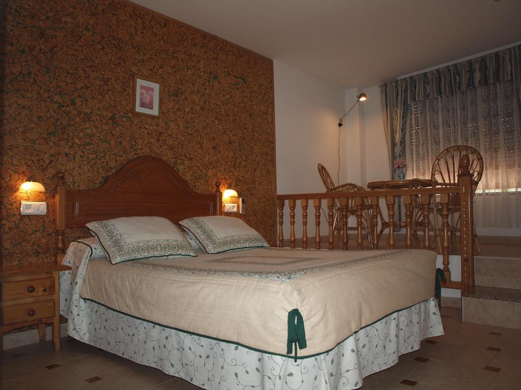 Hostal Yuste Garganta la Olla Exterior foto